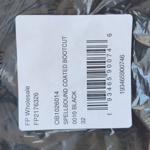 NEW Free People Spellbound Coated Jean Black 32 - Picture 9 of 11